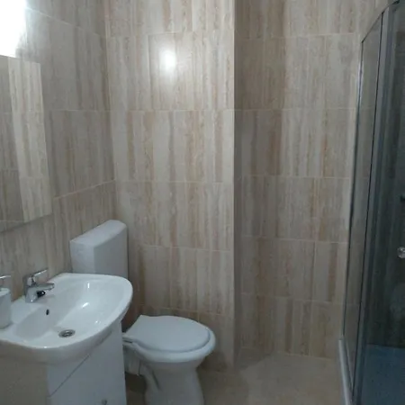 Renato 1 Apartament *