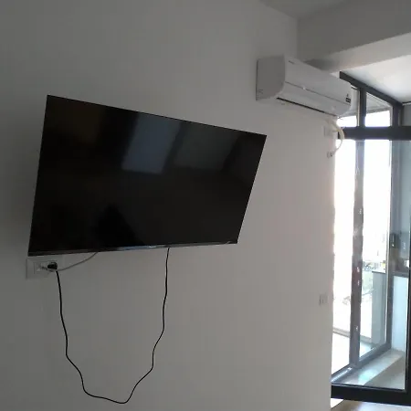 Renato 1 Apartment Navodari